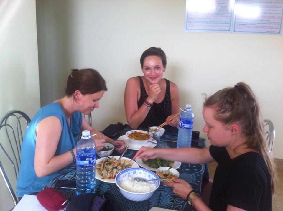 River Park Trademark River Park Homestayandhostel Hoian Hoi An Bagian luar foto