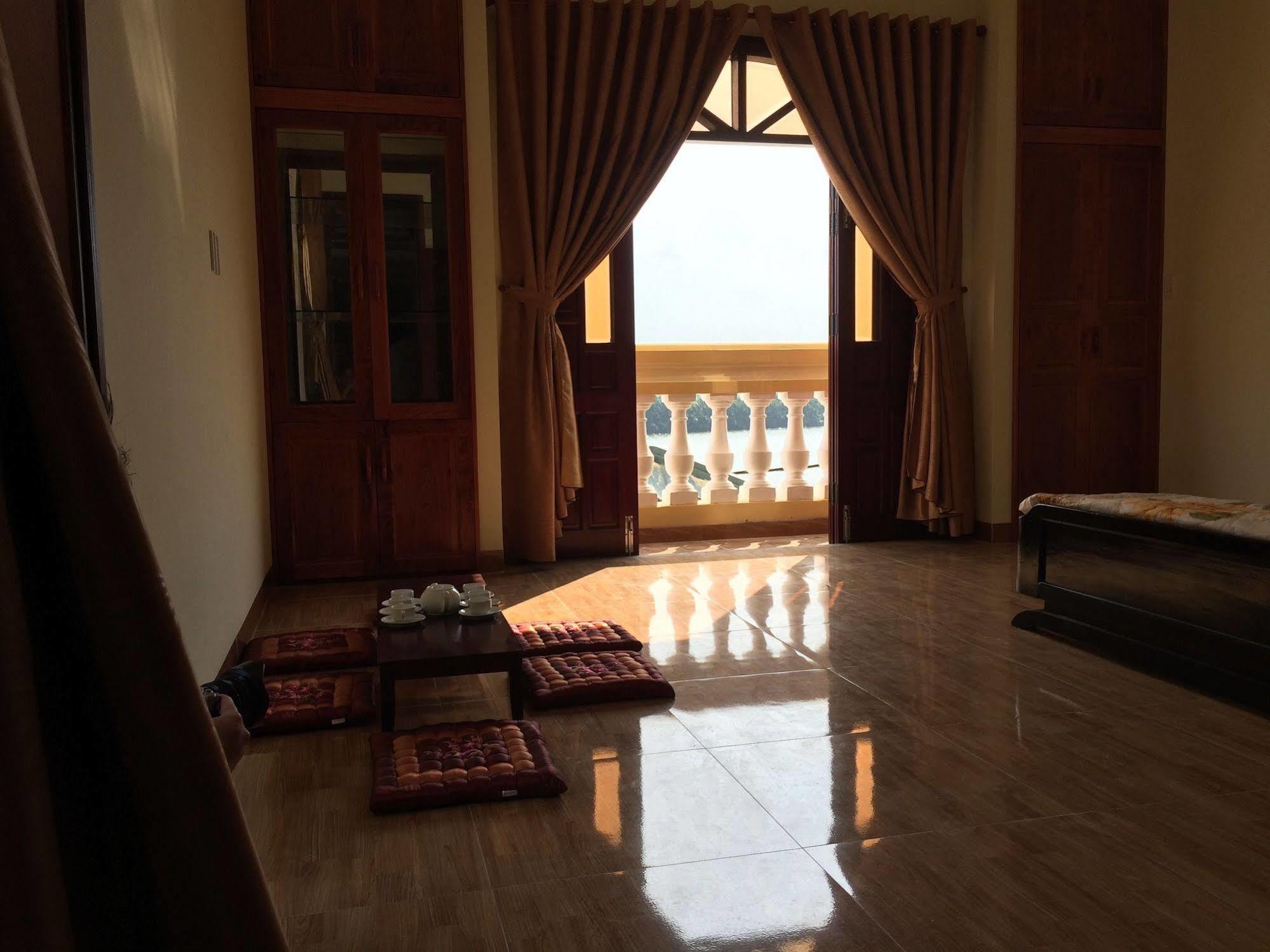 River Park Trademark River Park Homestayandhostel Hoian Hoi An Bagian luar foto