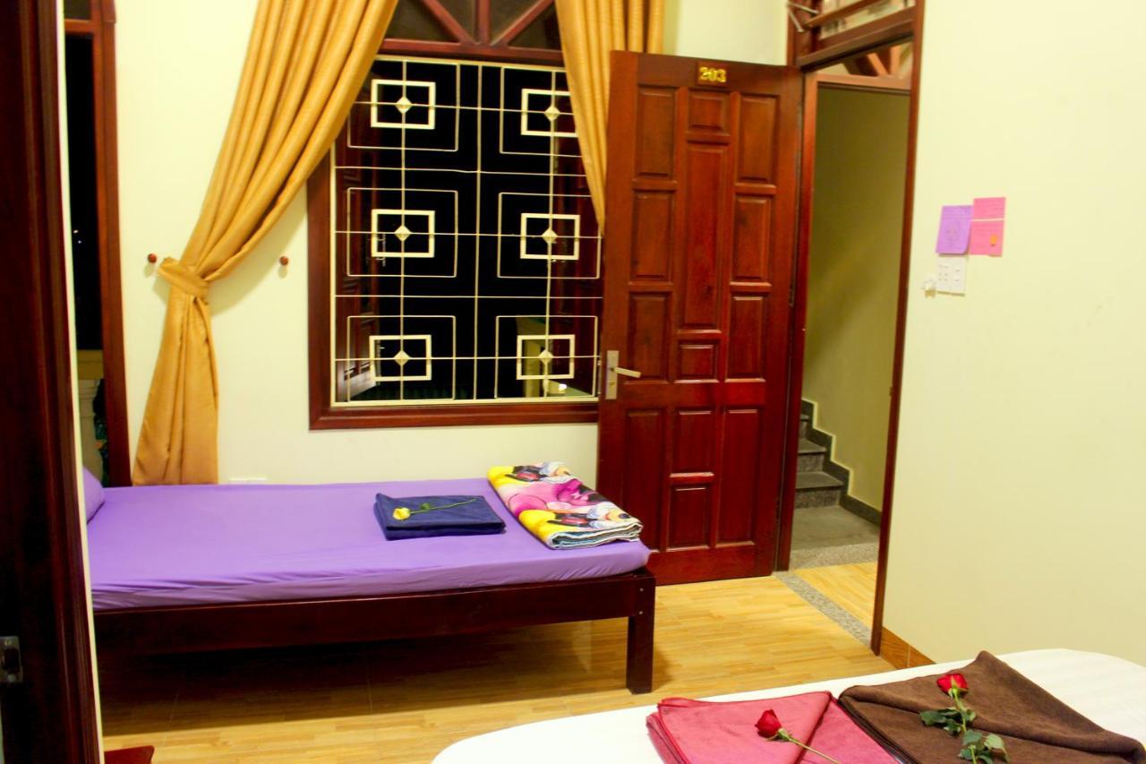River Park Trademark River Park Homestayandhostel Hoian Hoi An Bagian luar foto