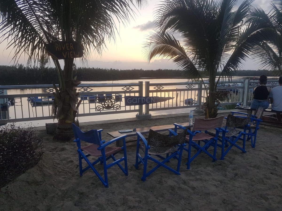 River Park Trademark River Park Homestayandhostel Hoian Hoi An Bagian luar foto